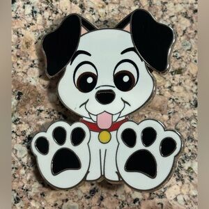 Disneyland Paris 101 Dalmatians Big Feet Disney Pin Lucky Puppy Dog DLPR Pin